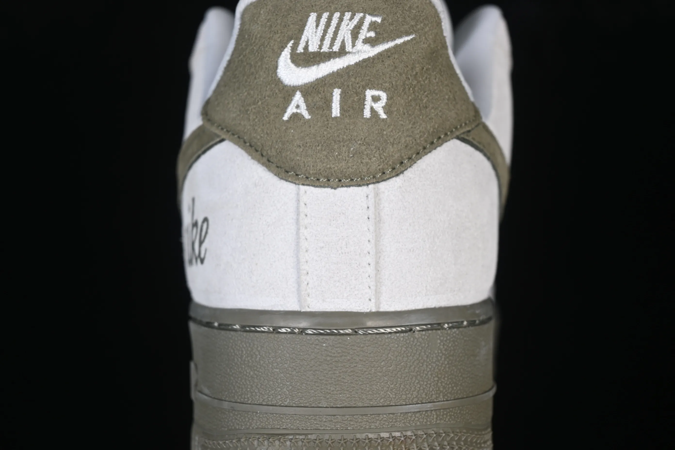 All Categories Nk Air Force 1 Air Force Series Nk Air Force 1 Low Air Force Low Nike Air Force 1'07 Low Olive Green Beige Air Force One Low Casual Shoes DF0188-122